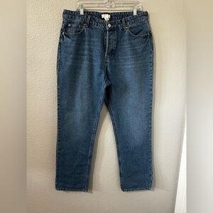 H&M crop straight leg button fly jeans in Medium blue.